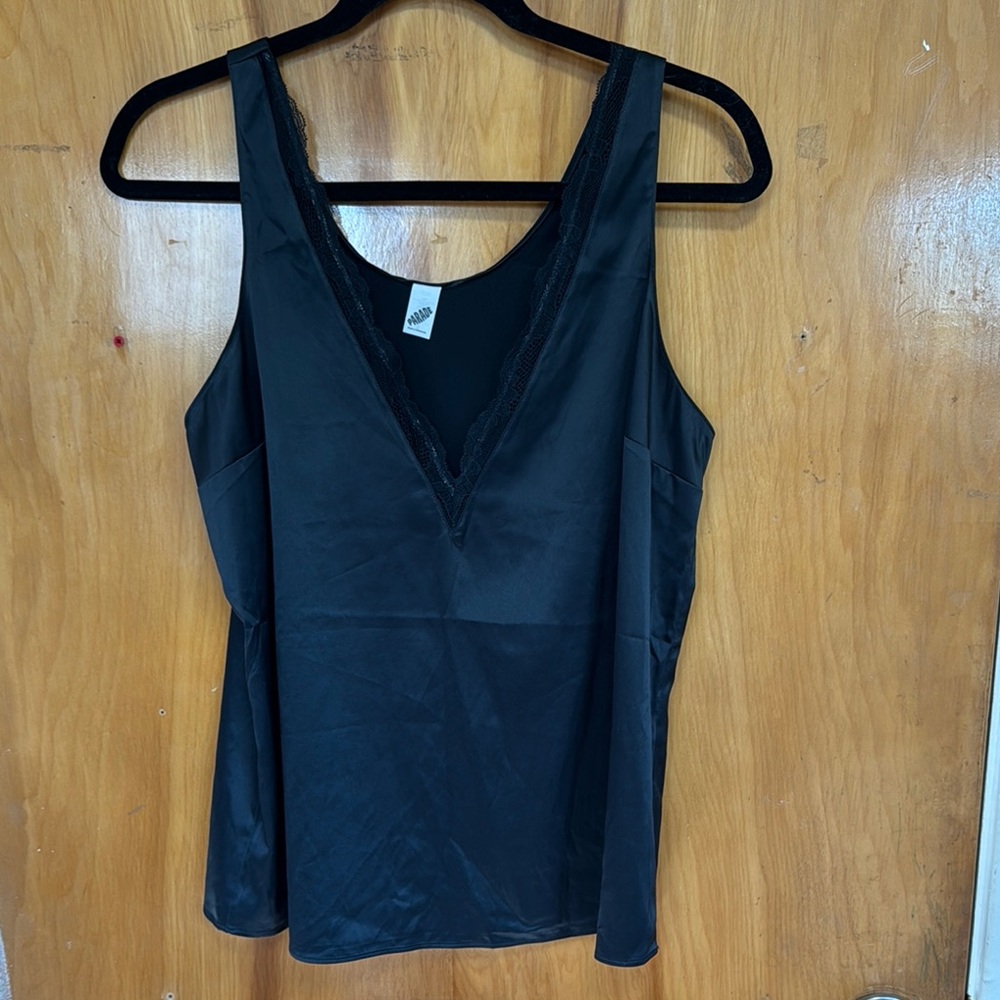 Black Sleeveless V-Neck Top NWOT